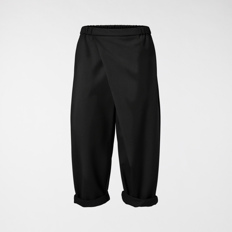 TROUSERS WITH FRONTAL PLEAT...